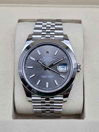  Rolex Datejust 41 41mm 126300 Rhodium/Grey dial Jubilee Bracelet Unworn Condition Full Set 9-2025 
