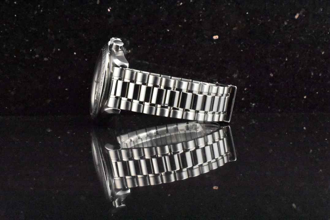  Omega Speedmaster Date Automatic 39MM 35118000 Blue Dial Vintage 1994 