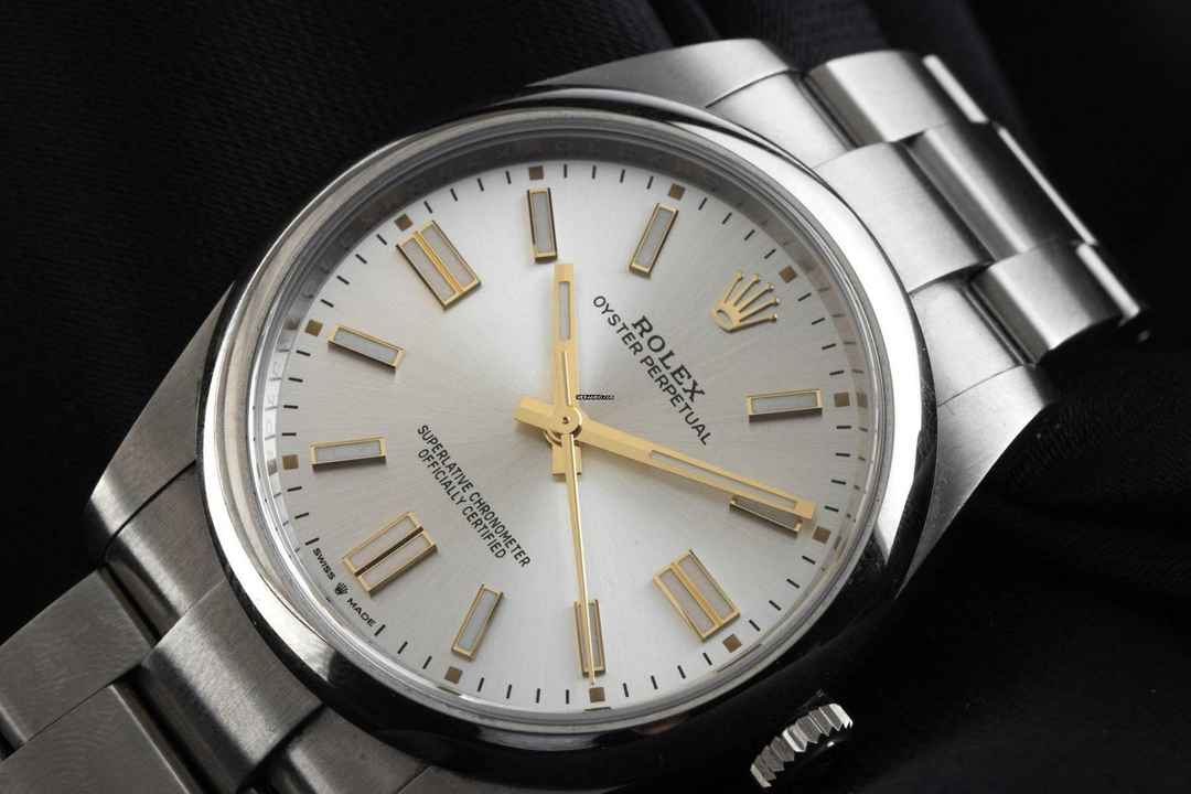  Rolex Oyster Perpetual Ref.134300 2025 Full Set Ungetragen 