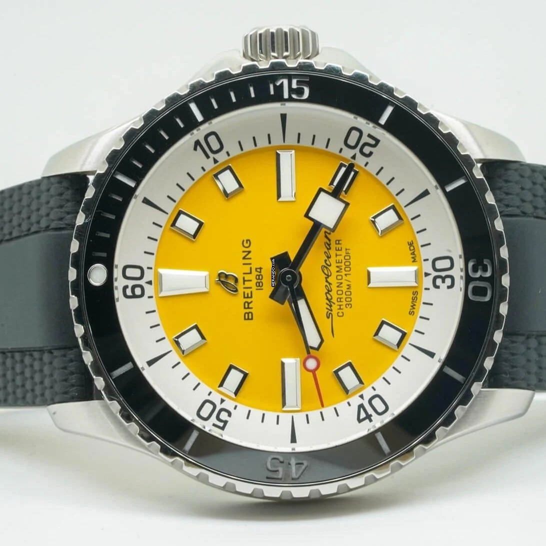  Breitling Superocean 42 Automatic 42 Yellow NEW FULL SET 
