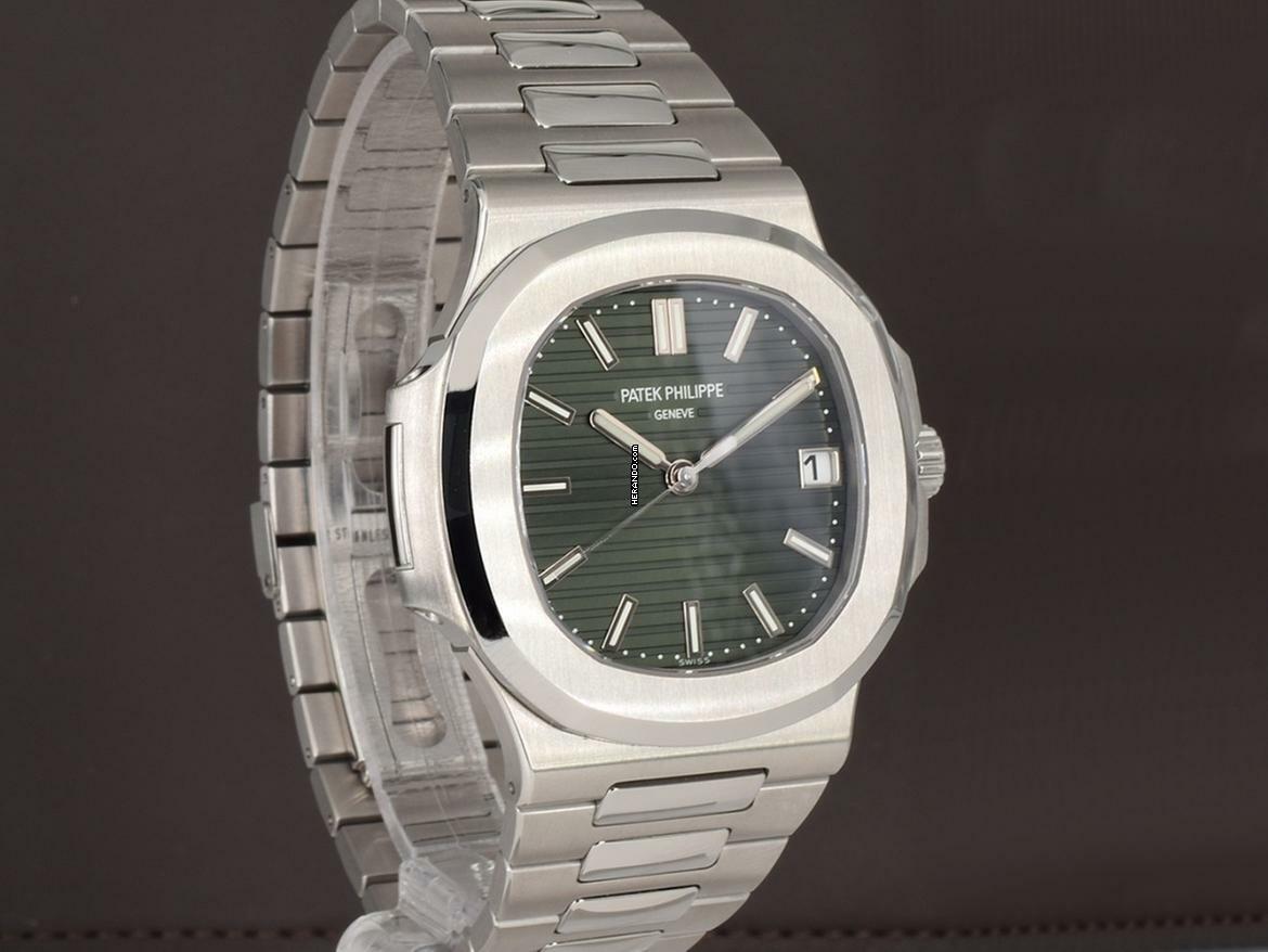 Thumbnail von Patek Philippe Nautilus 5711/1a-014 Green Dial 2021