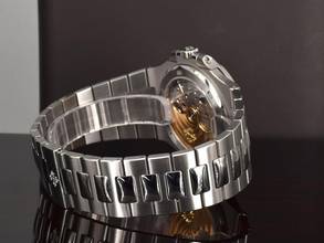 Thumbnail von Patek Philippe Nautilus 5711/1a-014 Green Dial 2021