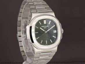 Thumbnail von Patek Philippe Nautilus 5711/1a-014 Green Dial 2021