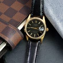 Thumbnail von Rolex Oyster Perpetual Date 15238 black dial gold 18KT Full Set TOP Condition