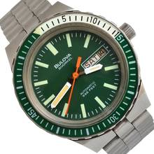 Thumbnail von Bulova Snorkel 7202 666FT Diver Day-Date green dial automatic 1974