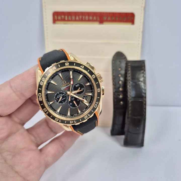  Omega Seamaster Aqua Terra Chronograph GMT Ouro Rosé 44mm Automático Completo 