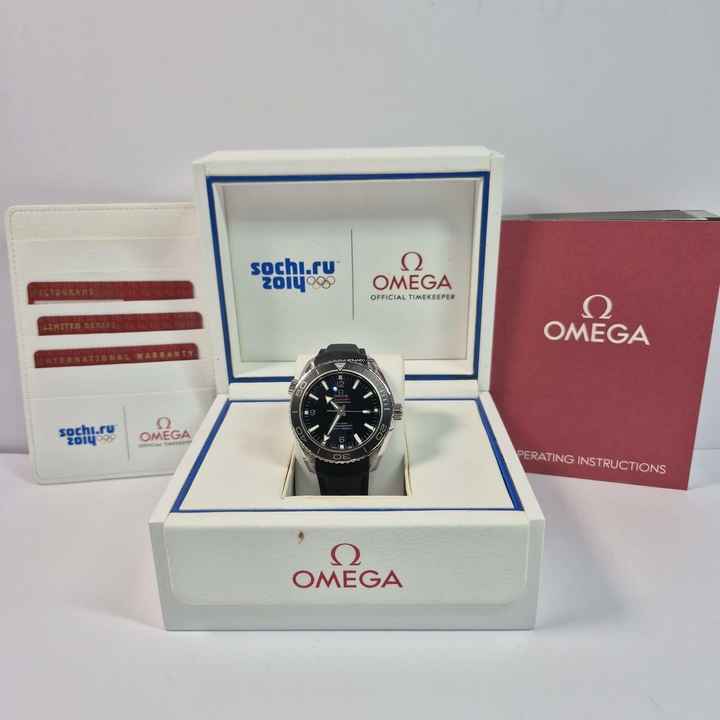  Omega Seamaster Planet Ocean Sochi Limited Edition 45mm Automático Completo 