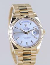 Thumbnail von Rolex Day-Date 40 40mm 18K Gelbgold Silver Index Dial Präsidentband Klassiker Fluted B+P