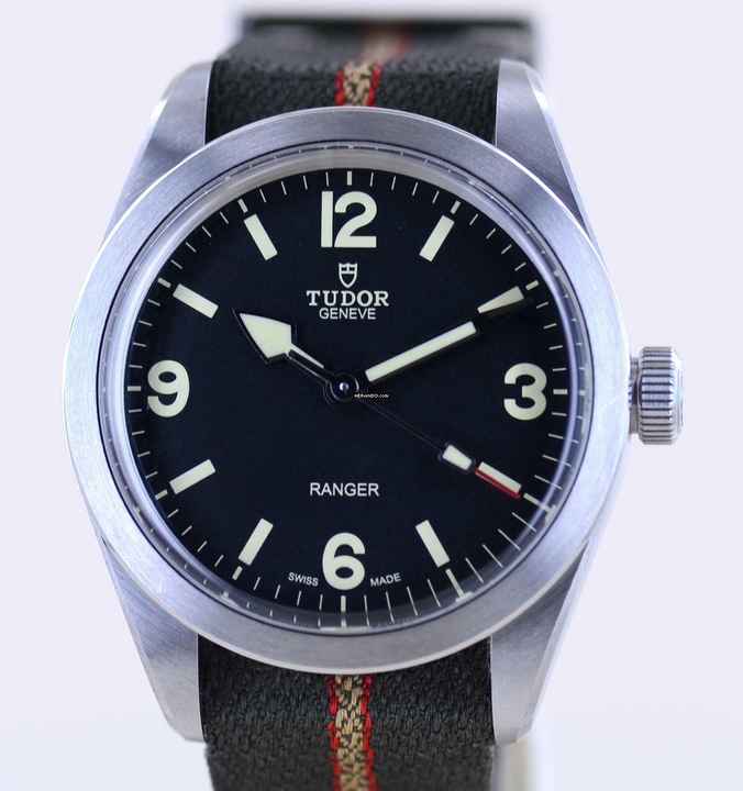  Tudor Ranger black Top No-Date Natoband Automatic B+P 