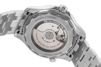 Thumbnail von Omega Seamaster Diver 300 M Automatik Stahl Ref. 210.30.42.20.01.001 B&P 2024