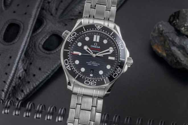  Omega Seamaster Diver 300 M Automatik Stahl Ref. 210.30.42.20.01.001 B&P 2024 