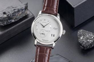 Thumbnail von Glashütte Original PanoMaticDate Stahl Automatik Herrenuhr Ref. 90-01-02-02-04