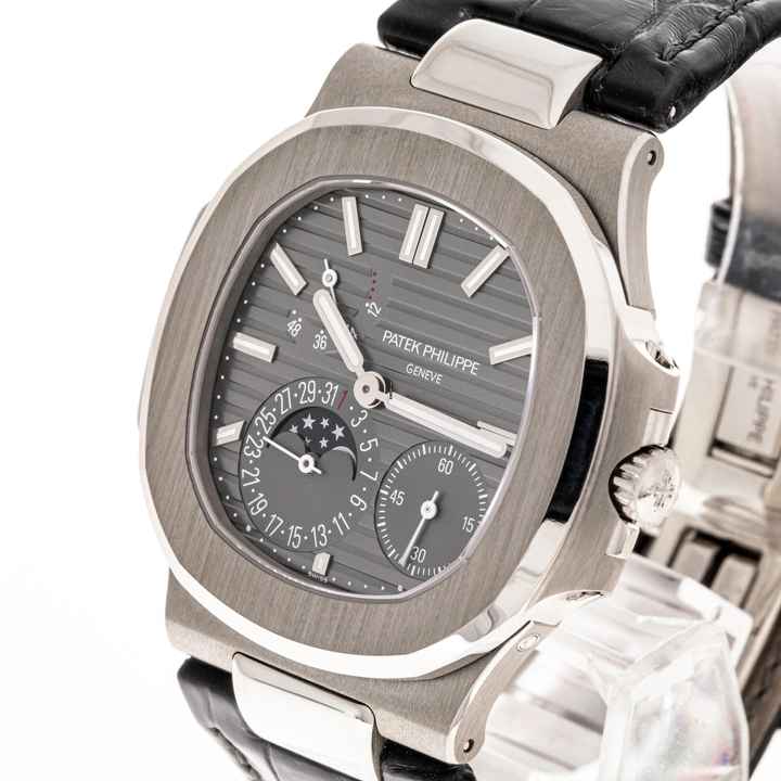  Patek Philippe Nautilus Whitegold – 5712G-001 – like NEW – 12/2019 Full Set 
