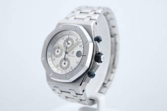 Thumbnail von Audemars Piguet Royal Oak Offshore 42MM Steel UNPOLISHED Box+Papers - 25721st.OO.1000ST.07.A 2004