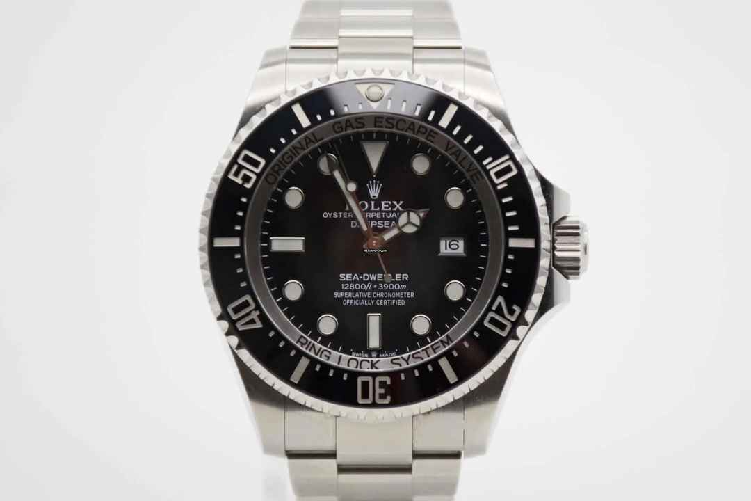  Rolex Sea-Dweller Deepsea 126660 Fullset in perfektem Zustand 
