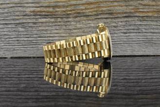 Thumbnail von Rolex Day-Date 36 Army Base / Bark / Borke / Diamond Bezel / String Diamond Dial Box & Zertifikat - Service 2025