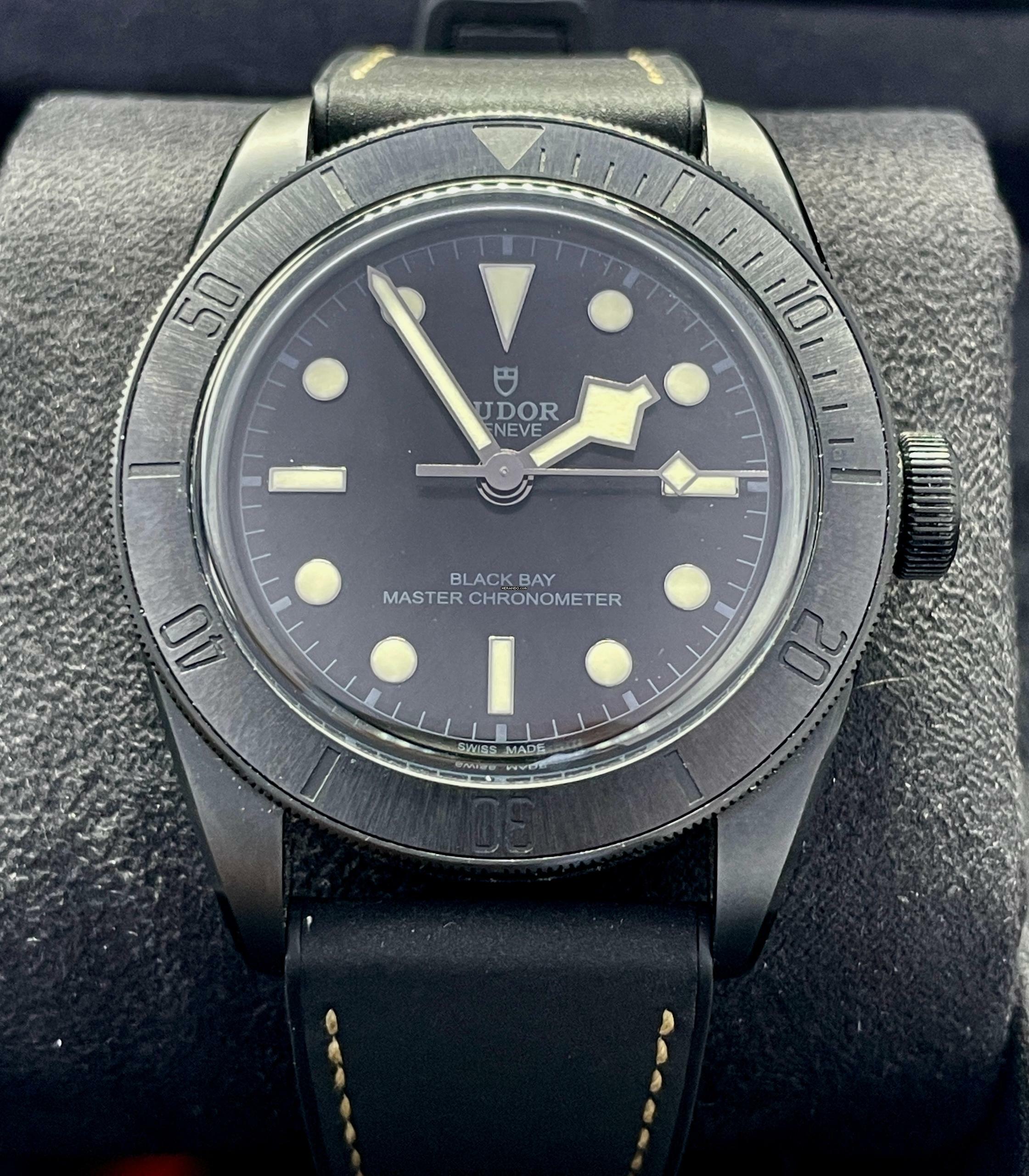  Tudor Black Bay Full set box and papers like new 2021 ceramic automatic 41mm 
