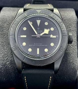  Tudor Black Bay Full set box and papers like new 2021 ceramic automatic 41mm 
