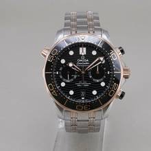 Thumbnail von Omega Seamaster Diver 300 M Master Chronometer Chronograph Stahl/18k Sedna Gold Full Set Top Zustand