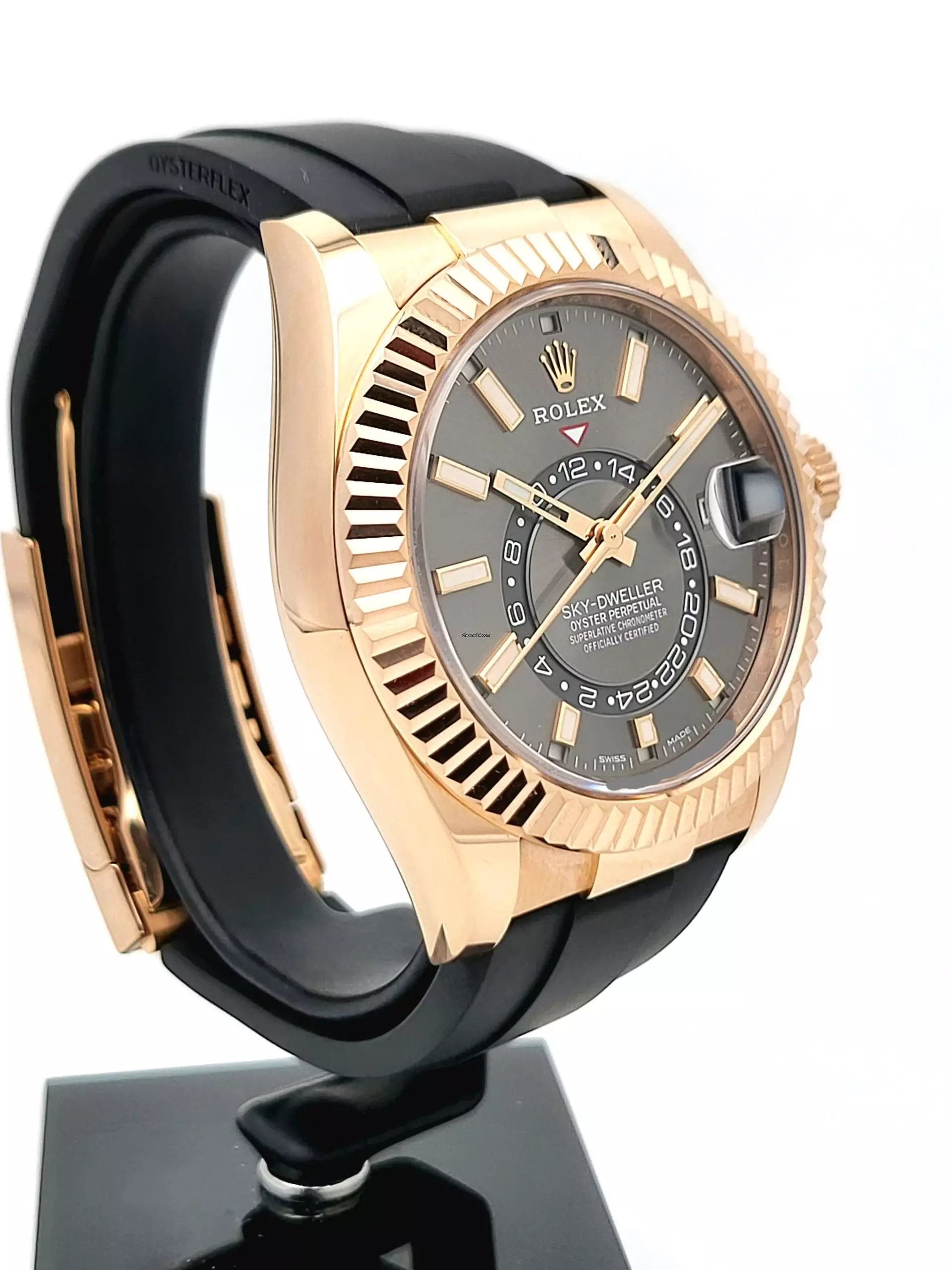  Rolex Sky-Dweller 18 Kt. Rose gold like new 99,9% rhodium grey dial Full Set 2023 