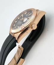Thumbnail von Rolex Sky-Dweller 18 Kt. Rose gold like new 99,9% rhodium grey dial Full Set 2023