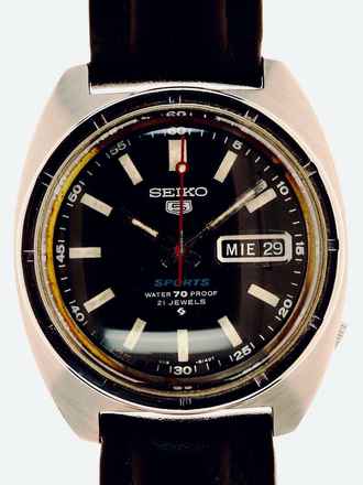  Seiko 5 Sports Stainless Steel 1960s 