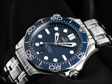  Omega Seamaster Diver 300 M Ref.210.30.42.20.03.001 2025 Full Set Ungetragen 
