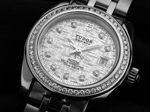 Thumbnail von Tudor Classic Date Ref.22020 2017 Full Set Ungetragen