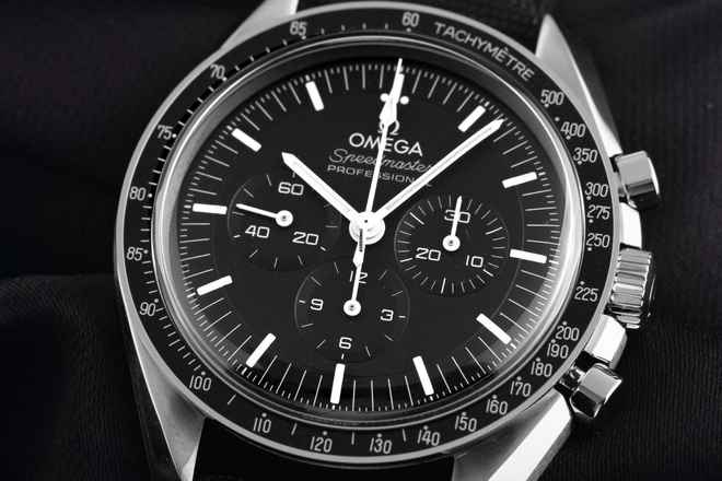  Omega Speedmaster Professional Moonwatch Ref.310.32.42.50.01.002 2025 Full Set Ungetragen 