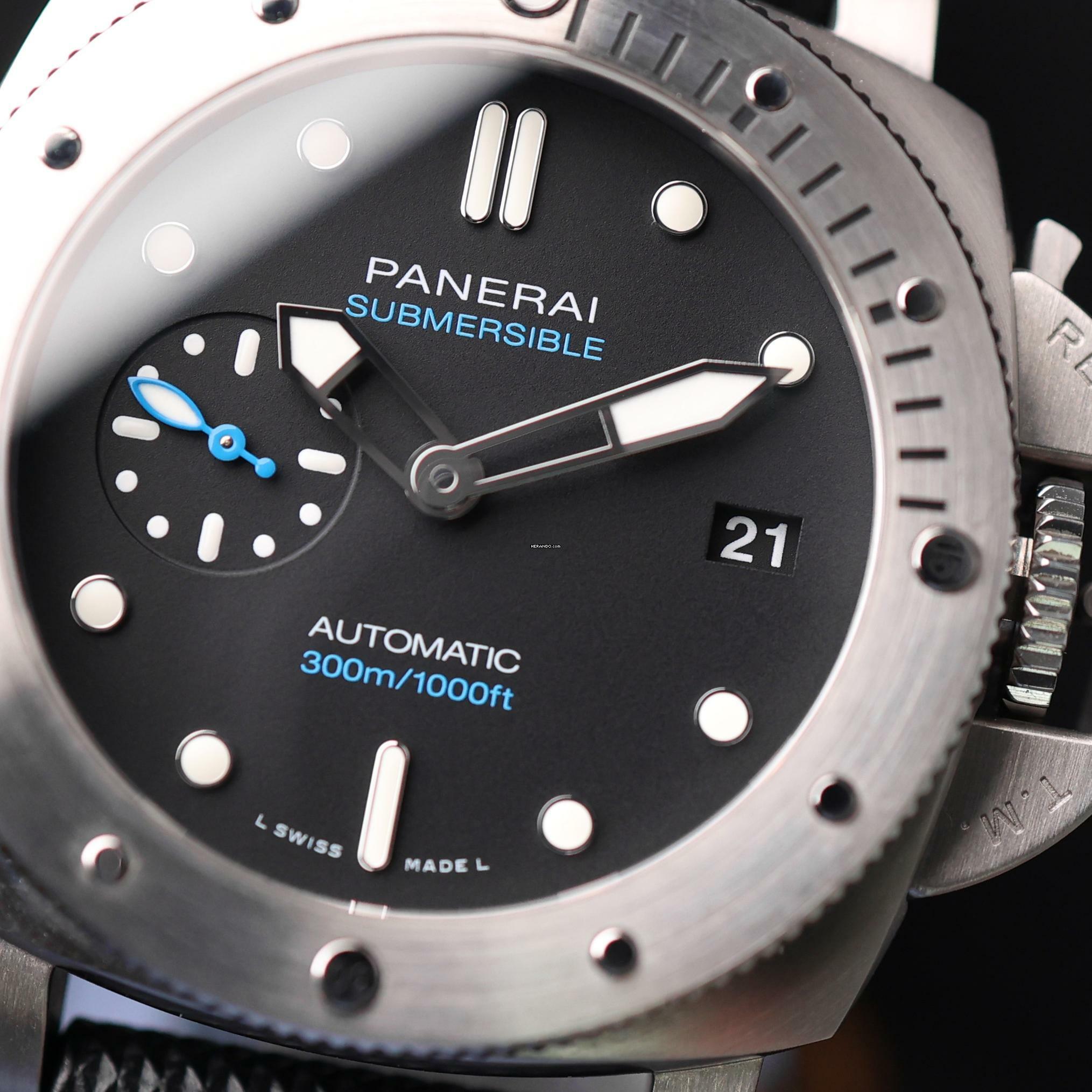 Thumbnail von Panerai Luminor Submersible 42 Black Dial