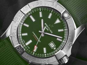 Thumbnail von Breitling Avenger Ref.A17328101L1X1 2025 Full Set Ungetragen