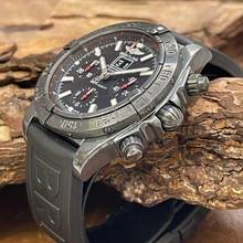 Thumbnail von Breitling Blackbird Blackbird 44 Ltd. - FULLSET 2011 - Titan DLC - Ref. M44359 Limited Edition of 2000 pcs.