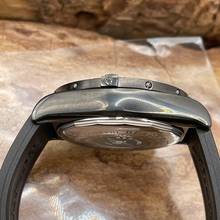 Thumbnail von Breitling Blackbird Blackbird 44 Ltd. - FULLSET 2011 - Titan DLC - Ref. M44359 Limited Edition of 2000 pcs.