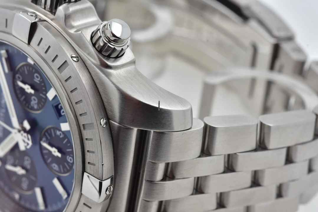  Breitling Chronomat 44 Chronograph B01 AB0115 