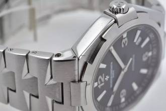 Thumbnail von Vacheron Constantin Overseas Automatik 47040/B01A Black Dial