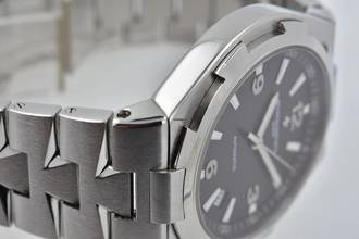 Thumbnail von Vacheron Constantin Overseas Automatik 47040/B01A Black Dial