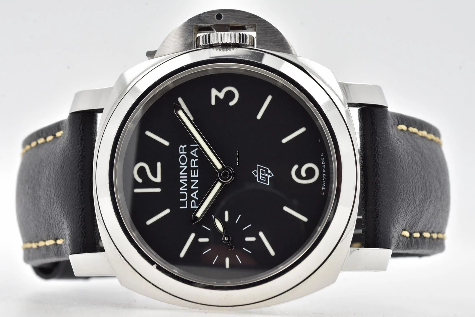  Panerai Luminor Marina Black PAM 1084 PAM01084 