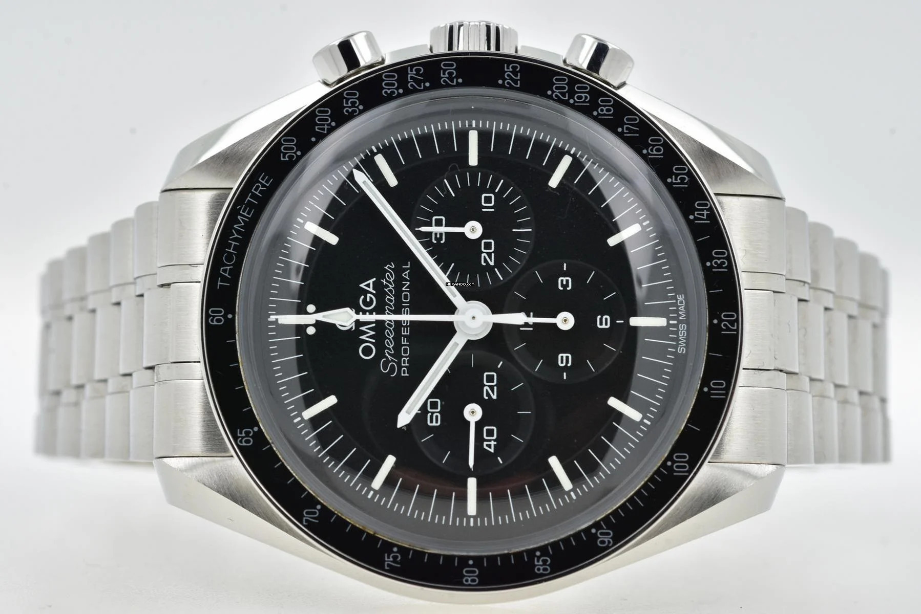  Omega Speedmaster Professional Moonwatch 31030425001001 Co-Axial 