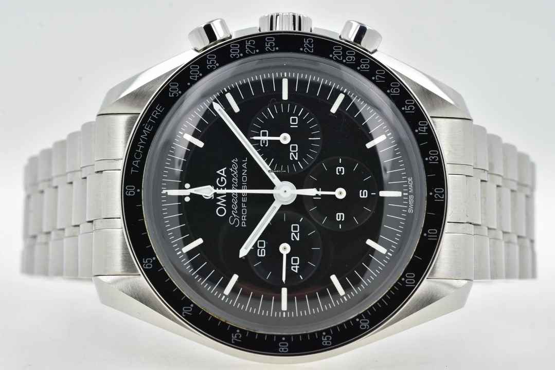  Omega Speedmaster Professional Moonwatch 31030425001001 Co-Axial 