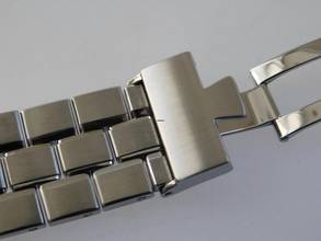 Thumbnail von Vacheron Constantin Overseas Chronograph Automatik Stahl im Top Zustand mit schwarzem Blatt Automatik Chronograph 40mm Kaliber 1137