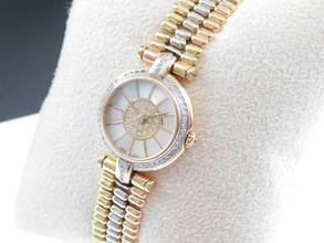 Thumbnail von Cartier Trinity massiv 18 Karat Gelbgold Lady 25 mm original Diamantbesatz und Goldband special Edition very rare