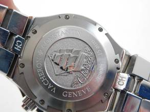 Thumbnail von Vacheron Constantin Overseas Chronograph Automatik Stahl im Top Zustand mit silbernen Blatt