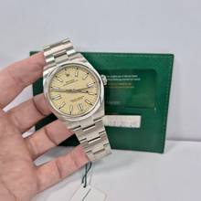 Thumbnail von Rolex Oyster Perpetual Desert Sand 41mm Bege Automático Completo