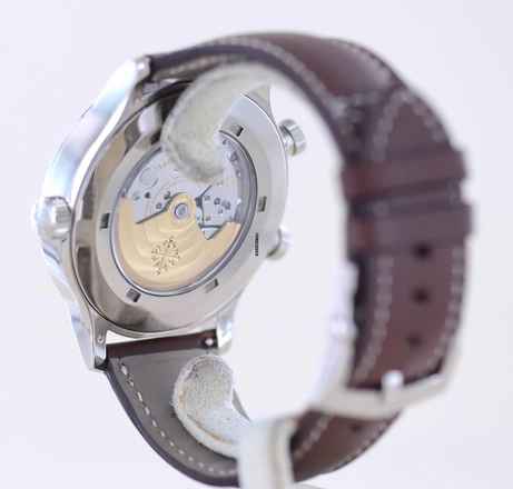  Patek Philippe Calatrava Pilot Travel Time 18K Weißgold Kal 324 Deep Blue Luxusuhr 