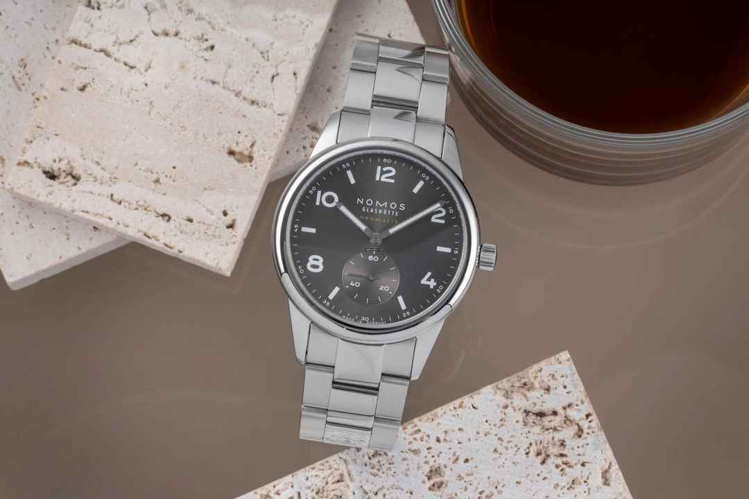  NOMOS Club Neomatik Sport Stahl Automatik Herrenuhr Ref. 764 Box & Papiere 2024 