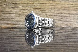 Thumbnail von Omega Seamaster Diver 300 M Quarz 36MM James Bond - Blue Wave Dial - Vintage