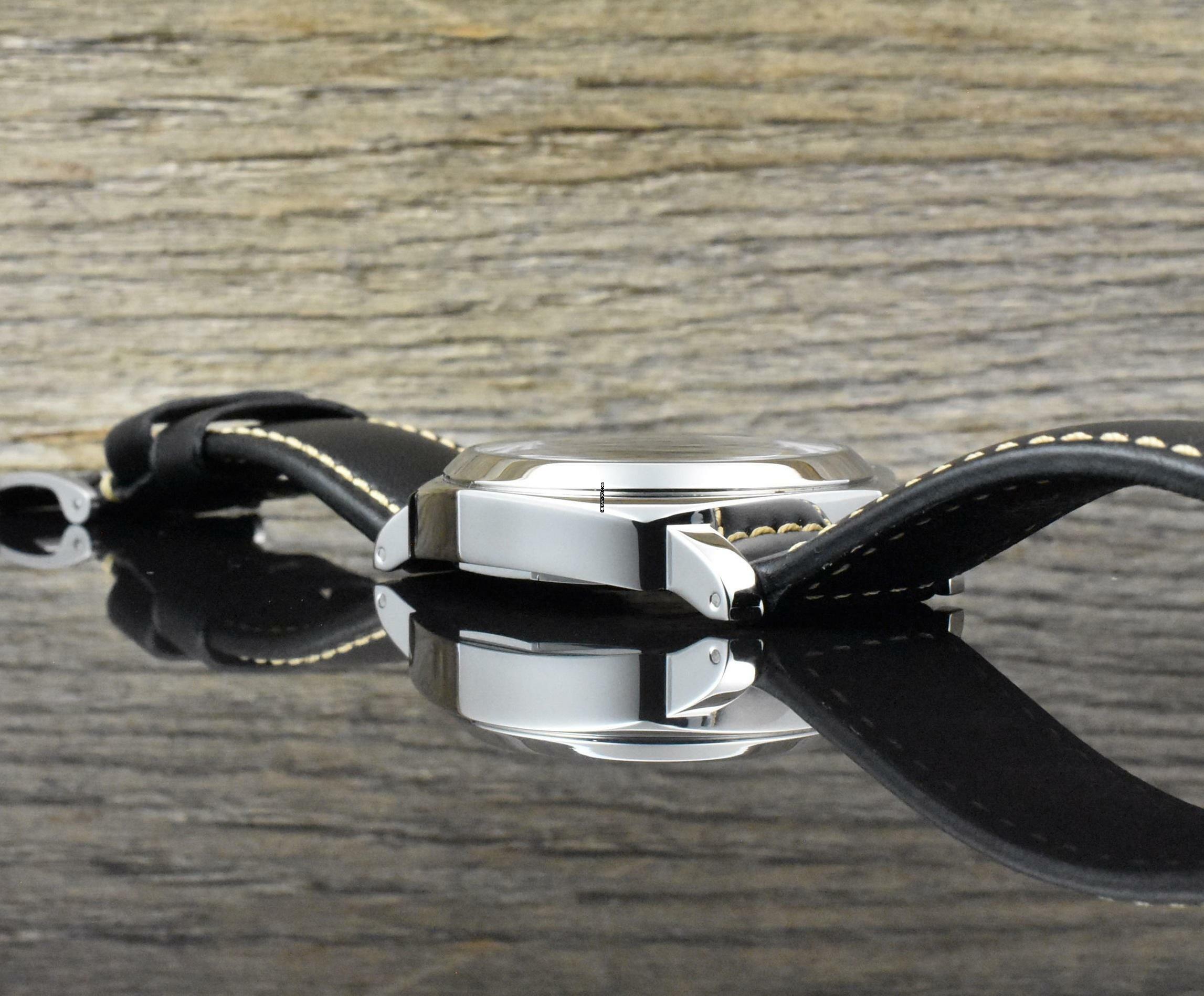 Thumbnail von Panerai Luminor Base Logo 44mm Black Dial Full Set 2020