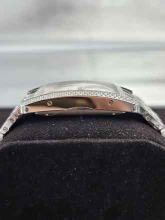  Cartier Tank Américaine 18k Weißgold - factory diamond setting 18k Weißgold - factory diamond setting 