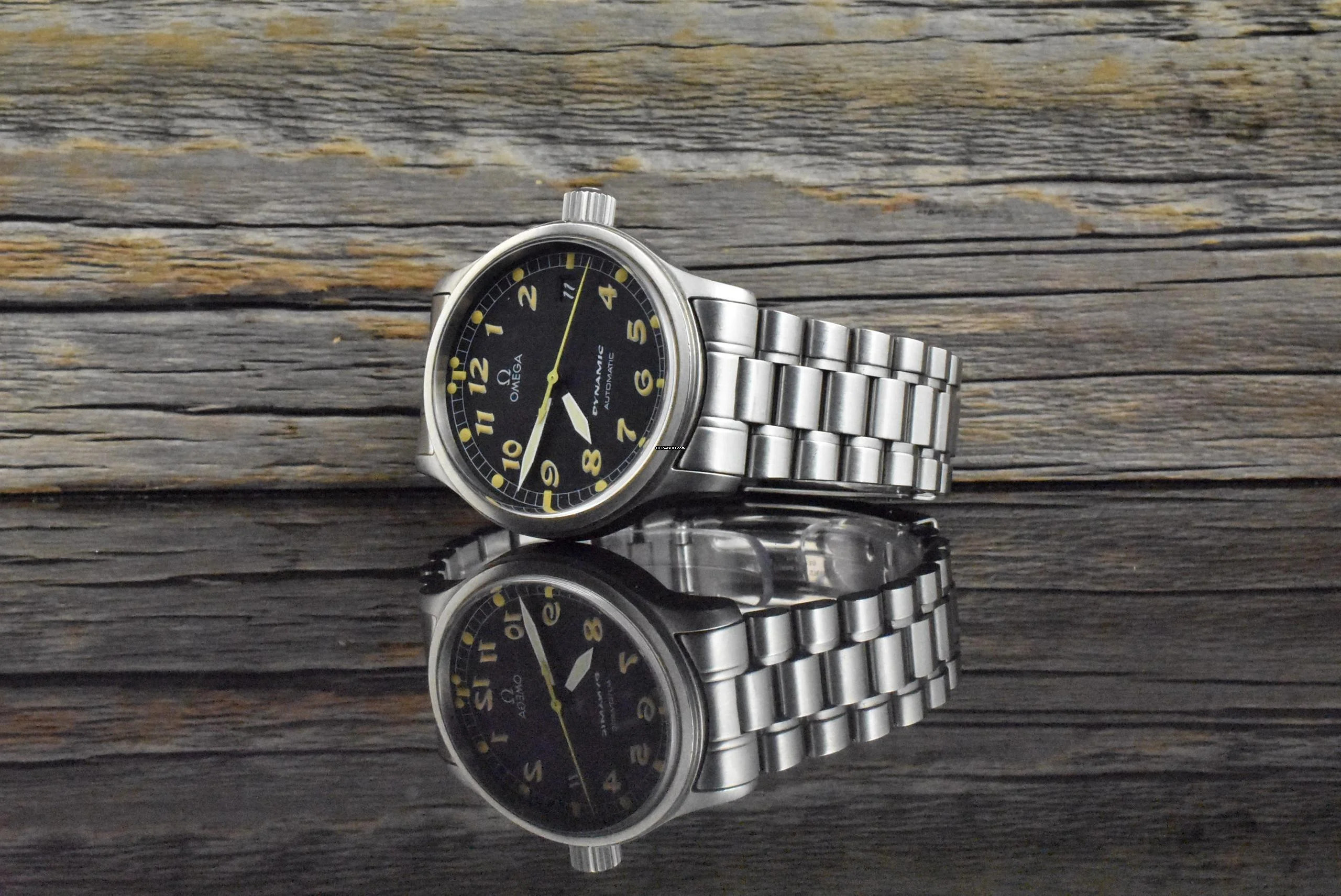 Omega Genève Dynamic Automatic 5200.50.00 Black Tritium Vintage Military