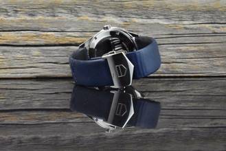 Thumbnail von TAG Heuer Carrera Quartz 39 Blue Dial - Factory Diamond Bezel